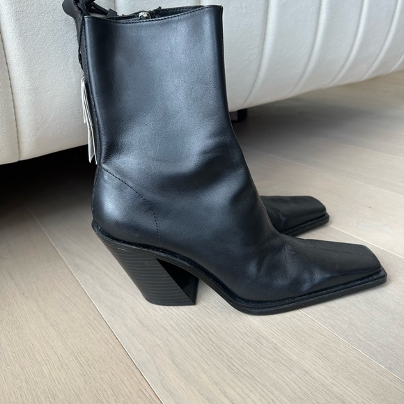 Zara long square toe heeled boots made of leather - Picture 3 of 6